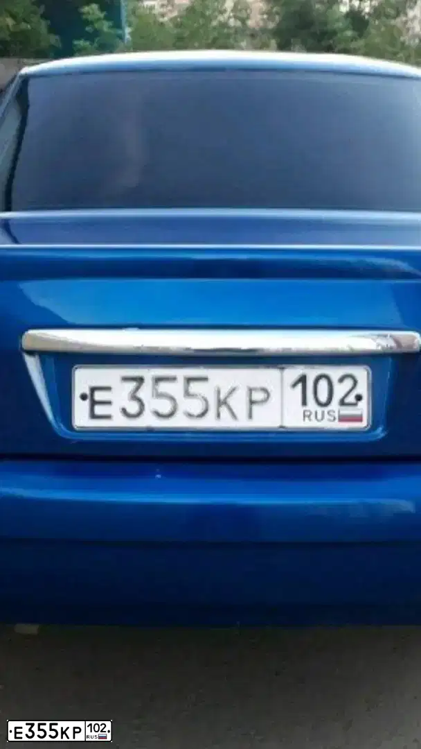 Фото автомобиля LADA 2170 PRIORA, 2008 — госномер Е355КР102. Цвет: СИНИЙ