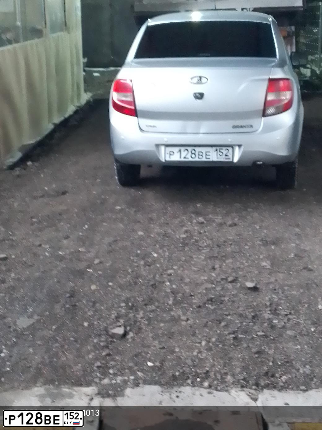 Фото автомобиля HYUNDAI TUCSON, 2007 — госномер В444НН152. Цвет: ЧЕРНЫЙ