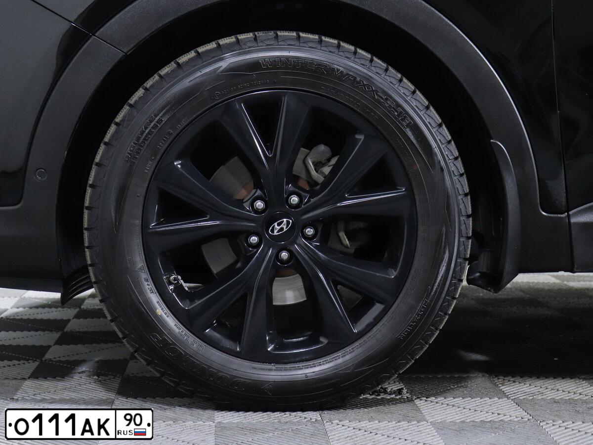 Фото автомобиля VOLKSWAGEN SHARAN, 1997 — госномер О111АК90. Цвет: ЧЕРНЫЙ
