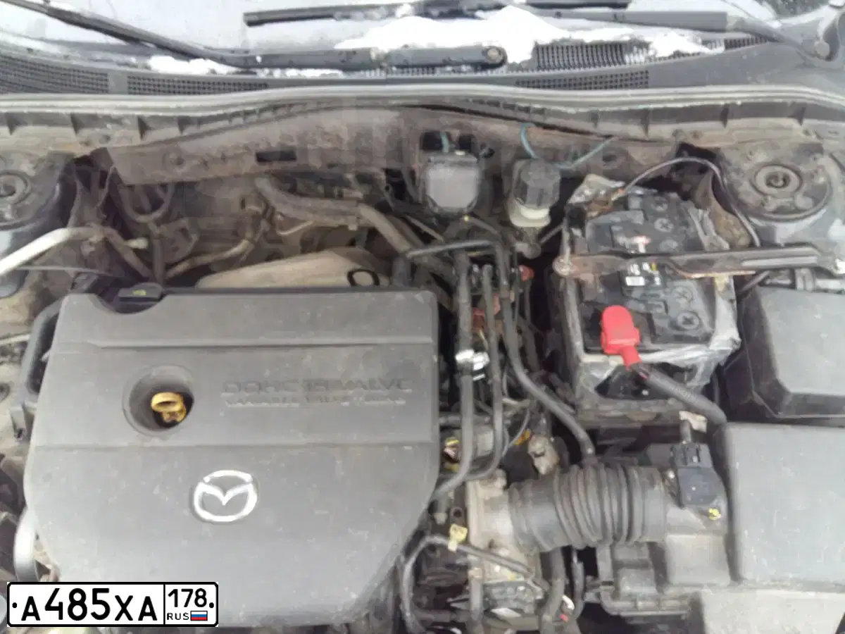 Фото автомобиля NISSAN X-TRAIL, 2010 — госномер А485ХА178. Цвет: СЕРЕБРИСТЫЙ