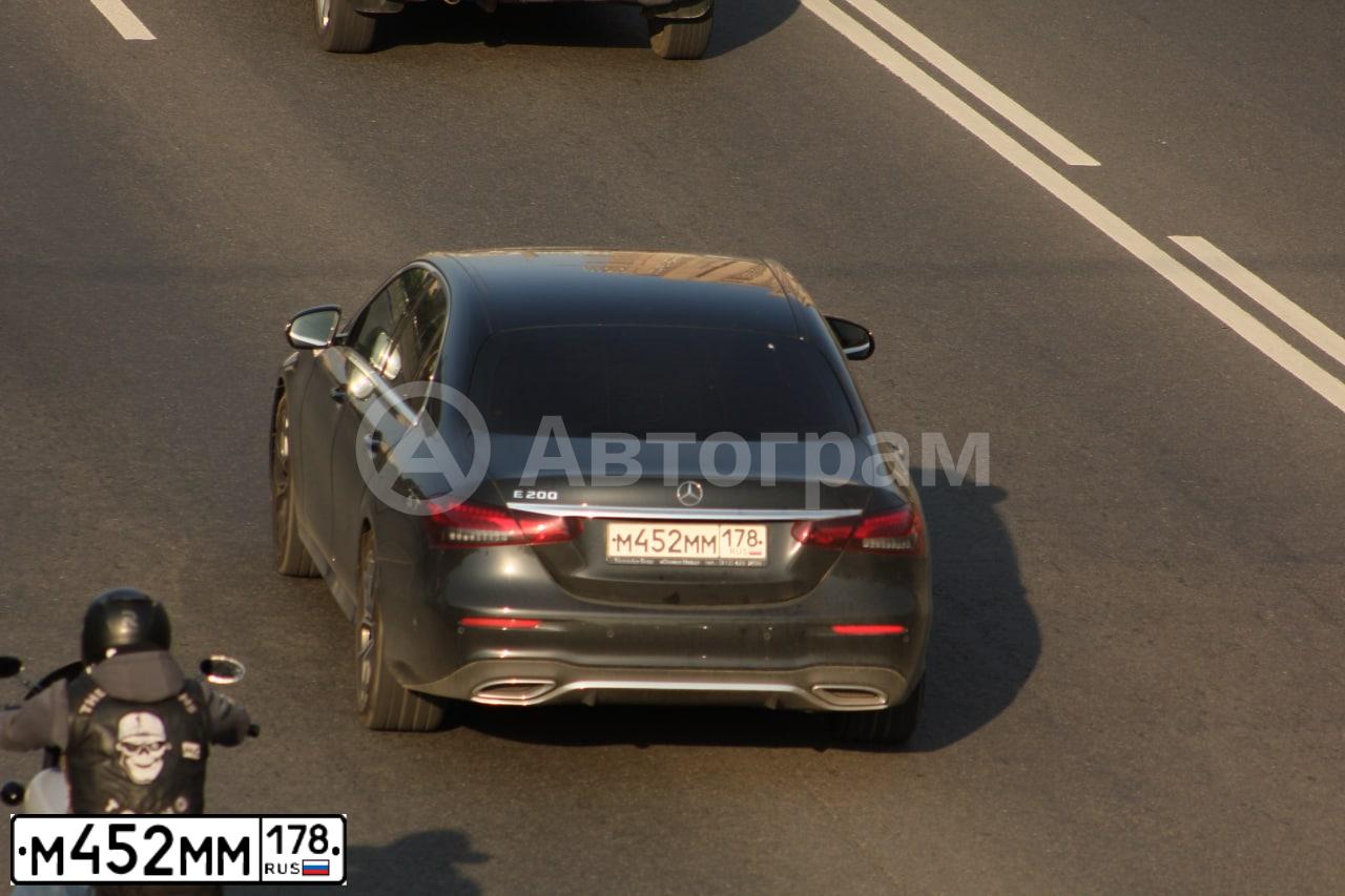 Фото автомобиля SKODA OCTAVIA, 2014 — госномер Е063РН797. Цвет: Белый