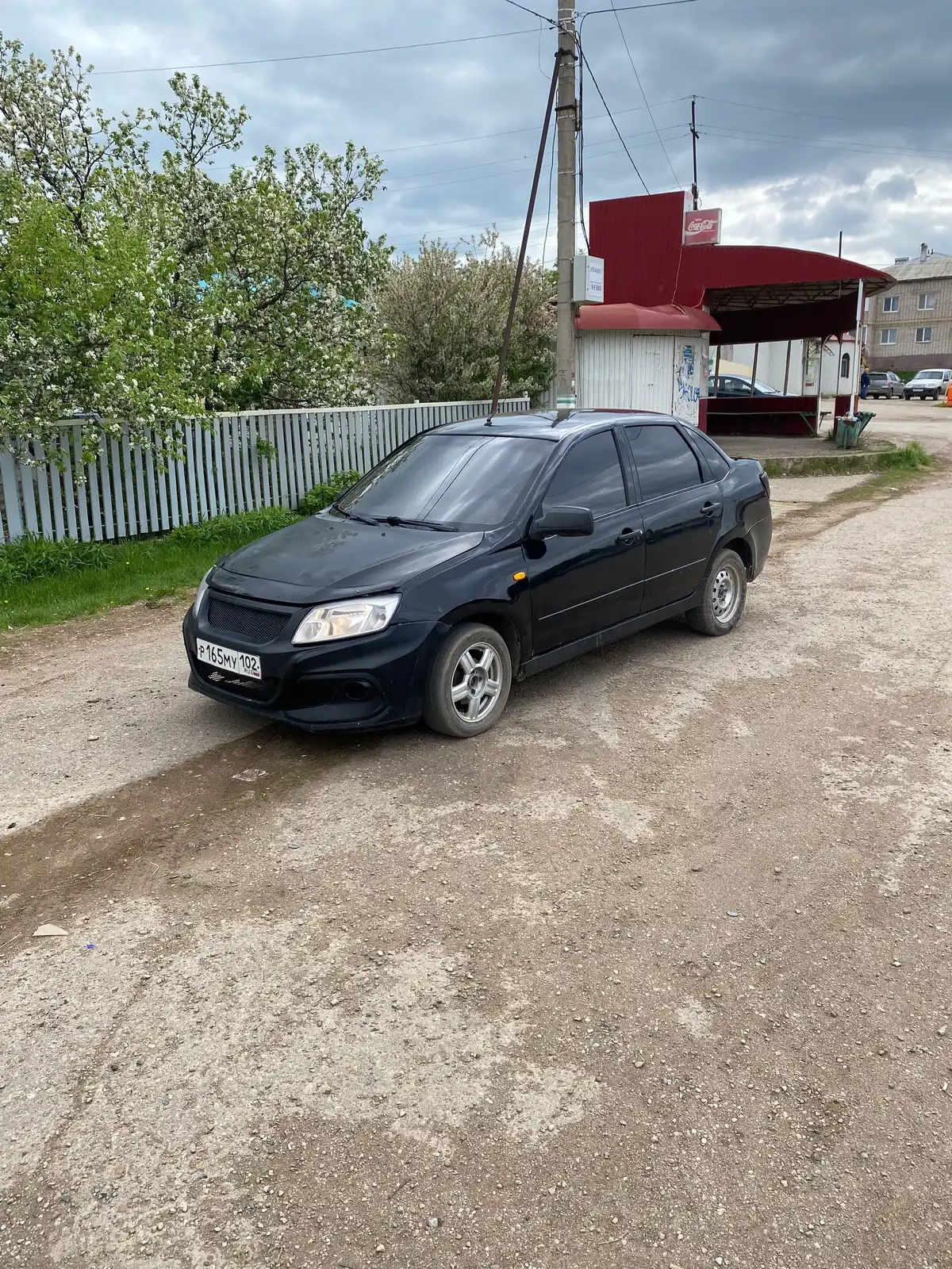Фото автомобиля LADA 2190 GRANTA, 2012 — госномер К565УС716. Цвет: СЕРО-ЧЕРНЫЙ