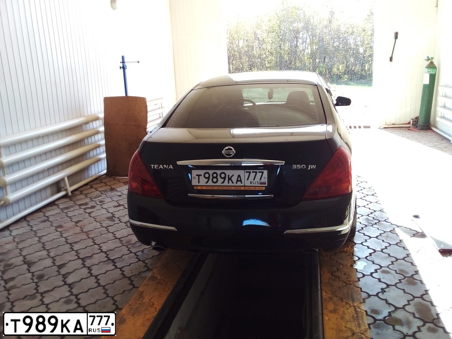 Фото автомобиля NISSAN TEANA, 2007 — госномер Т989КА777. Цвет: ЧЕРНЫЙ