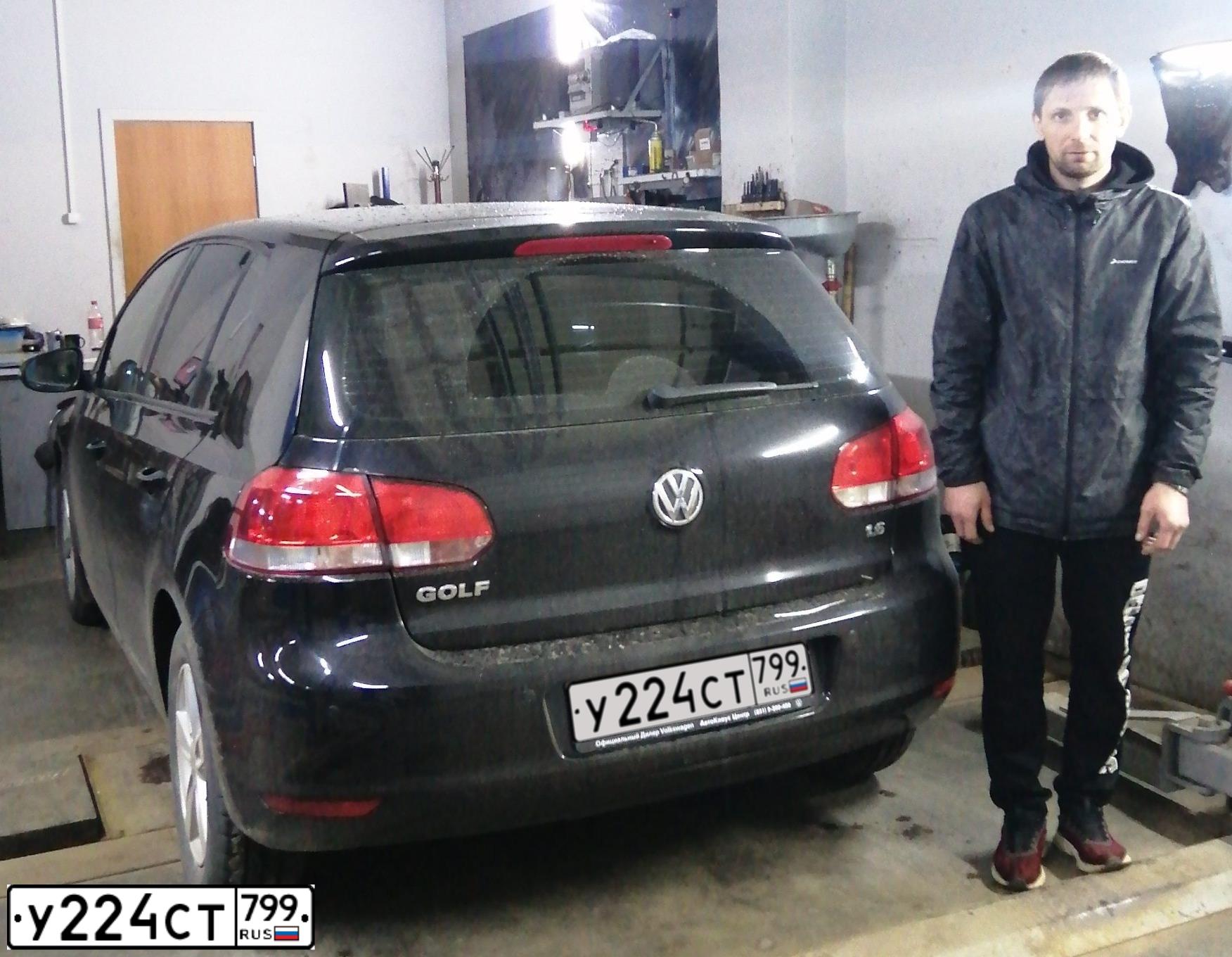 Фото автомобиля VOLKSWAGEN GOLF, 2011 — госномер Х141МТ790. Цвет: ЧЕРНЫЙ