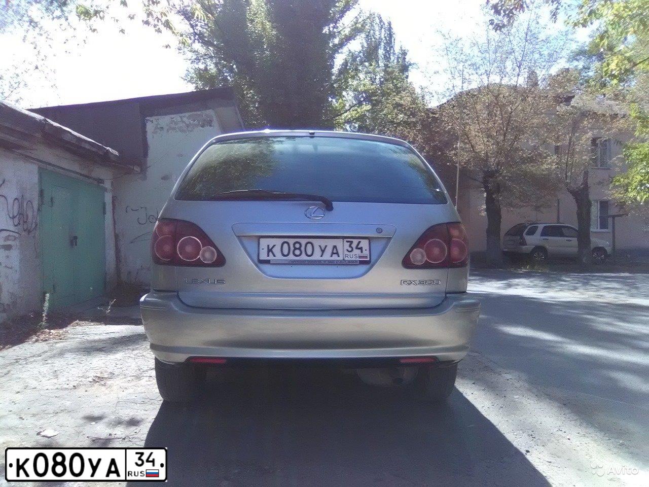 Фото автомобиля LEXUS RX, 1999 — госномер А495КО142. Цвет: серебристый