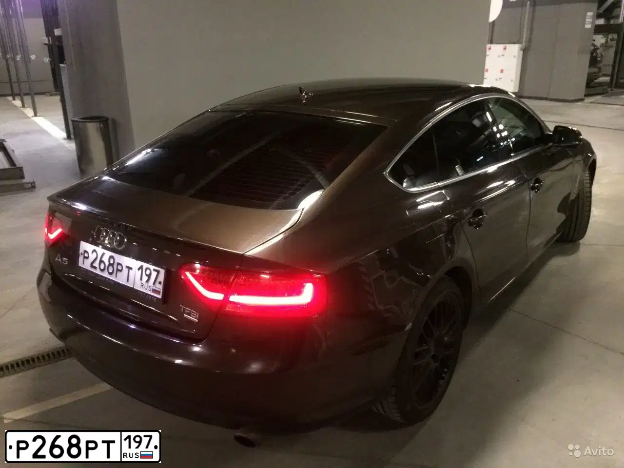 Фото автомобиля AUDI A5, 2011 — госномер Т428МС790. Цвет: Коричневый