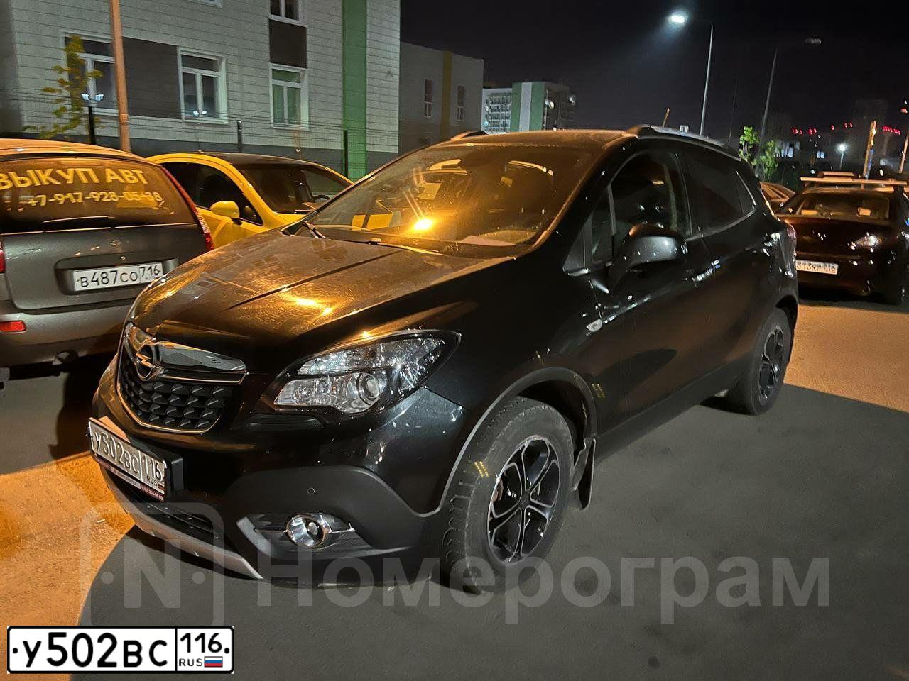 Фото автомобиля ОПЕЛЬ MOKKA WOLJ, 2014 — госномер А818МУ18. Цвет: ЧЕРНЫЙ