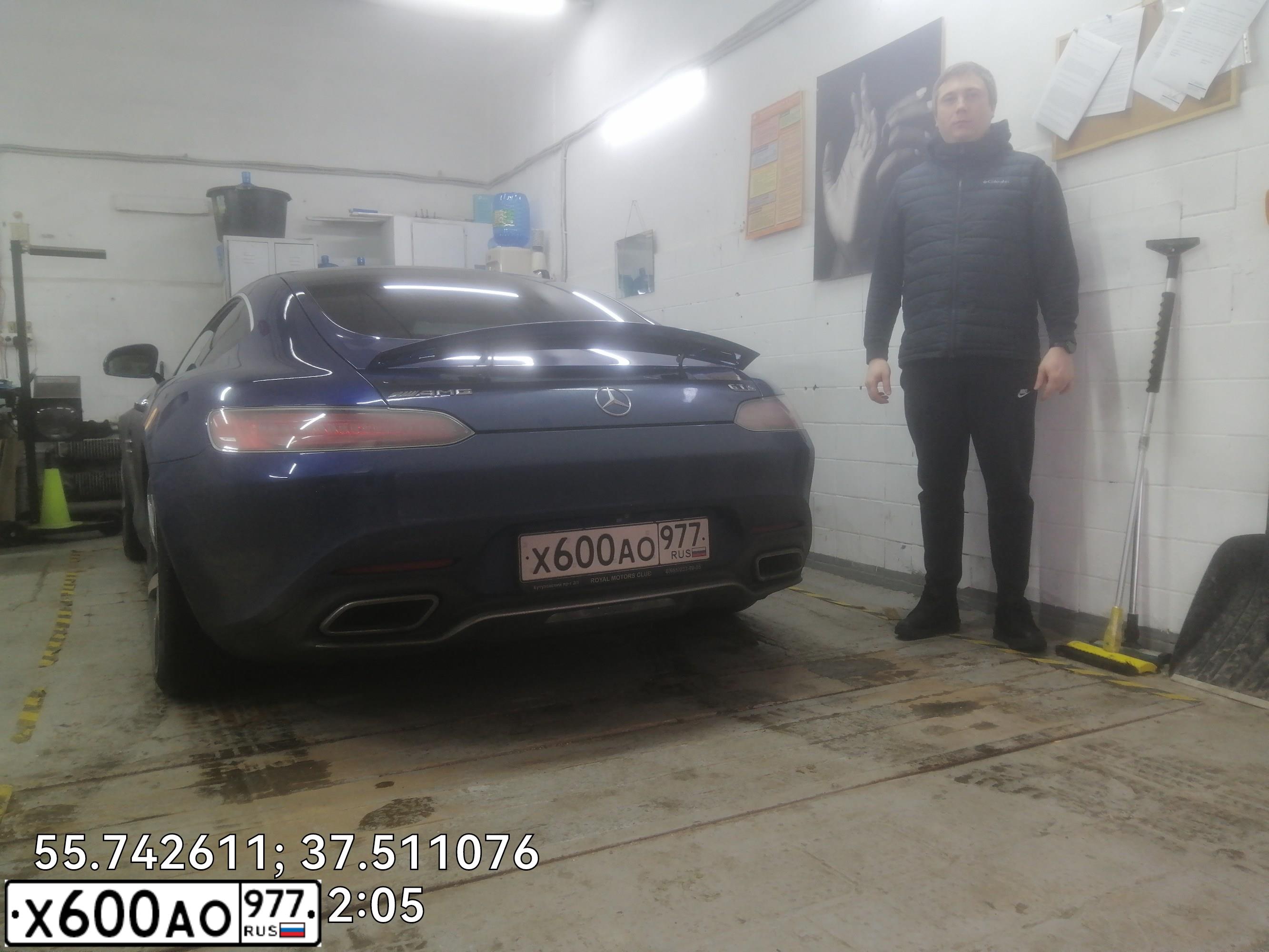 Фото автомобиля MERCEDES AMG GT, 2015 — госномер А146ММ99. Цвет: синий