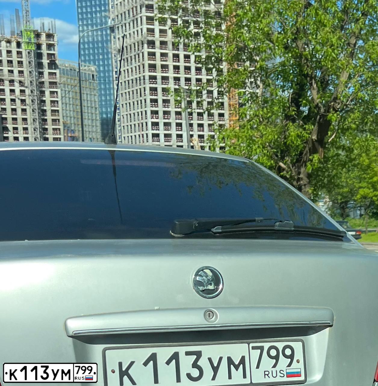 Фото автомобиля SKODA OCTAVIA, 2002 — госномер К113УМ799. Цвет: СЕРЫЙ