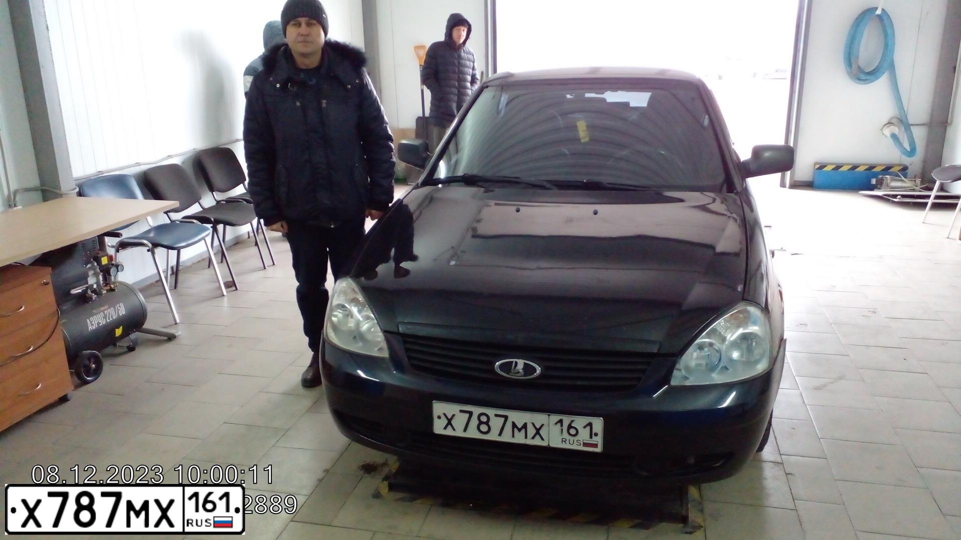Фото автомобиля LADA PRIORA, 2008 — госномер Н405ЕО180. Цвет: ТЕМНО-ЗЕЛЕНЫЙ