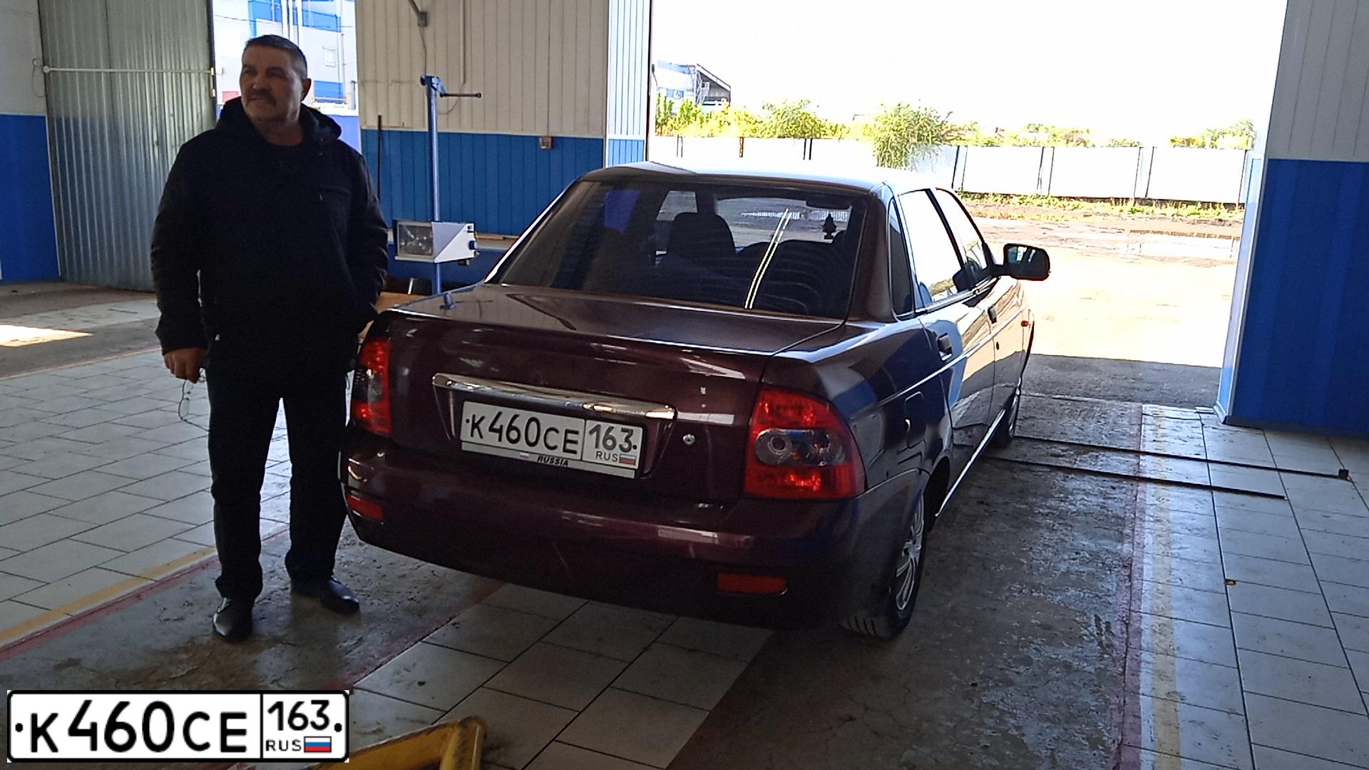 Фото автомобиля LADA 2170 PRIORA, 2008 — госномер В068ЕО156. Цвет: ТЕМНО-ВИШНЕВЫЙ