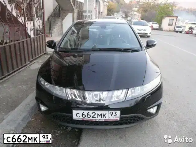 Фото автомобиля HONDA CIVIC, 2008 — госномер О124ЕН761. Цвет: ЧЕРНЫЙ