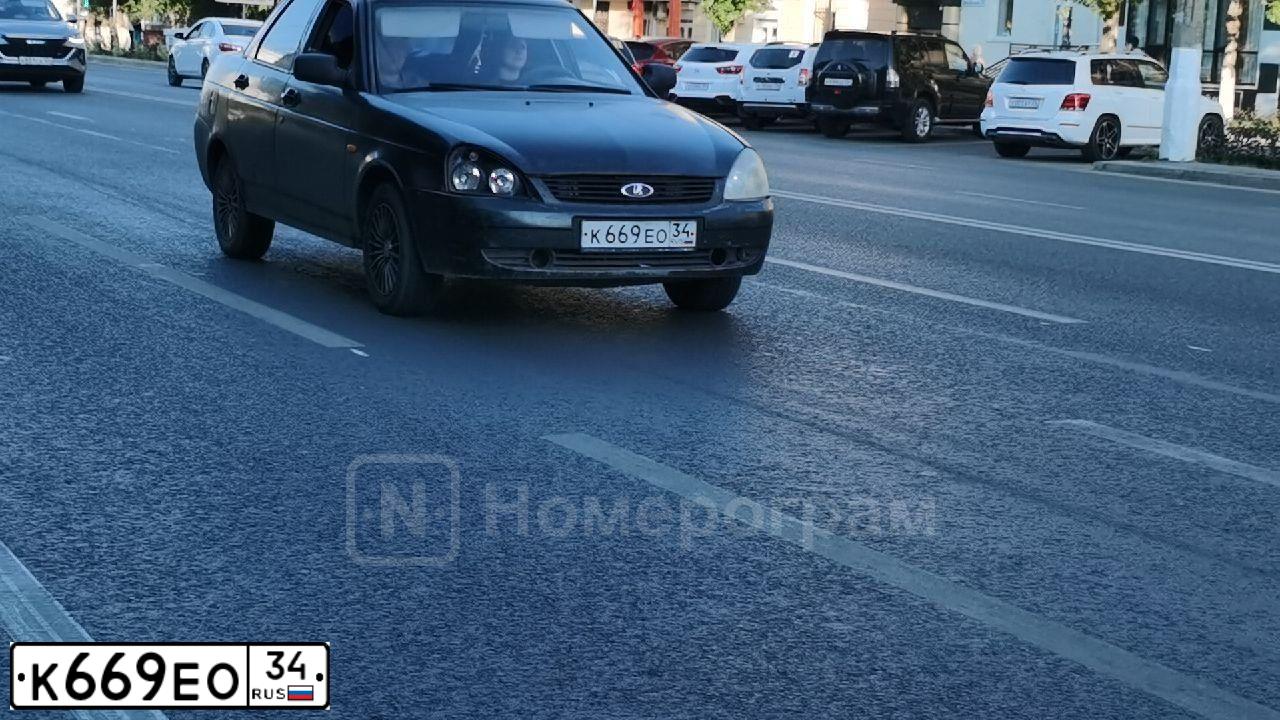 Фото автомобиля LADA 2170 PRIORA, 2007 — госномер К669ЕО34. Цвет: ГРАФИТОВЫЙ МЕТАЛЛИК