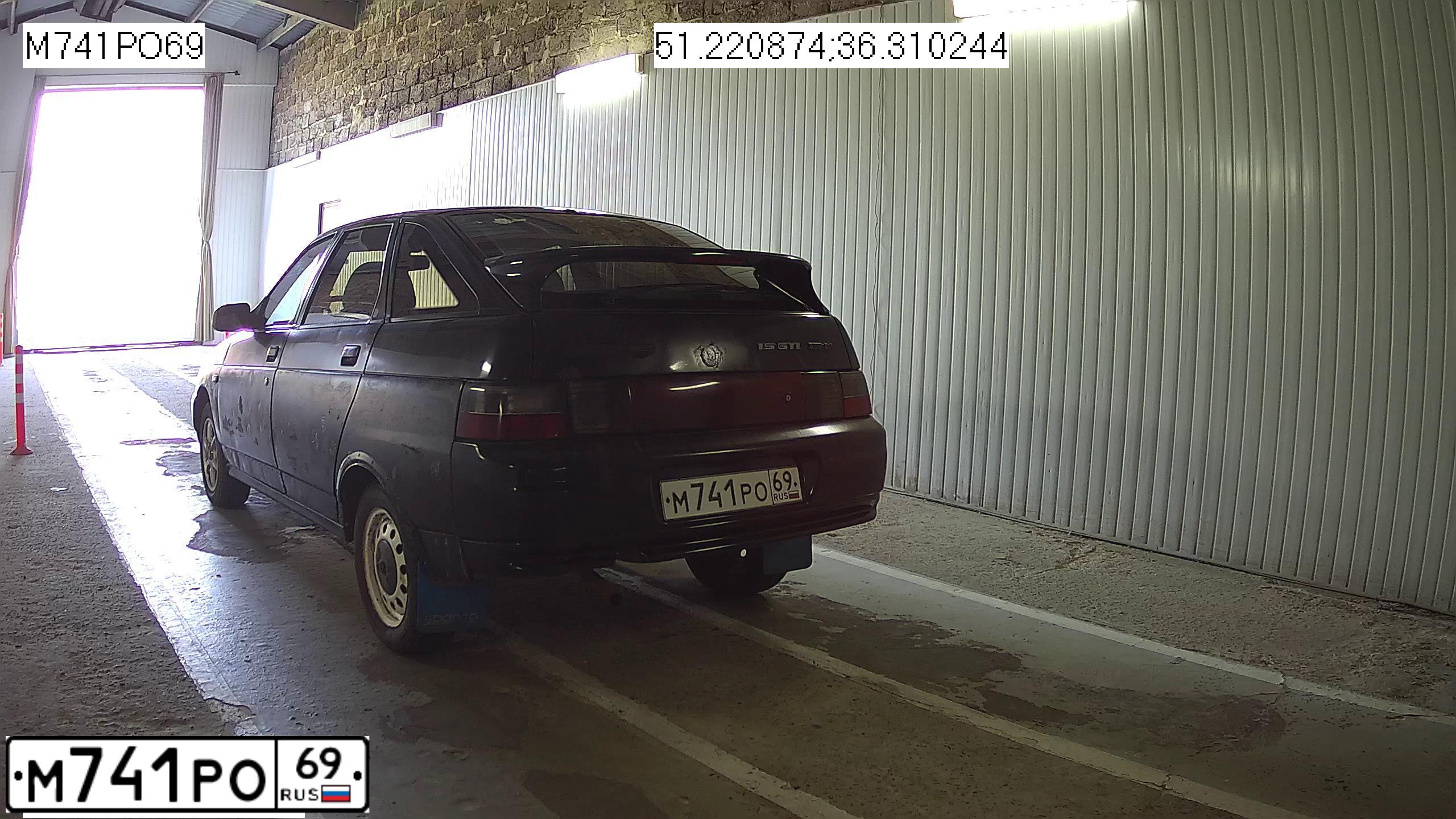 Фото автомобиля LADA 2112, 2003 — госномер М741РО69. Цвет: ГРАФИТОВЫЙ МЕТАЛЛИК