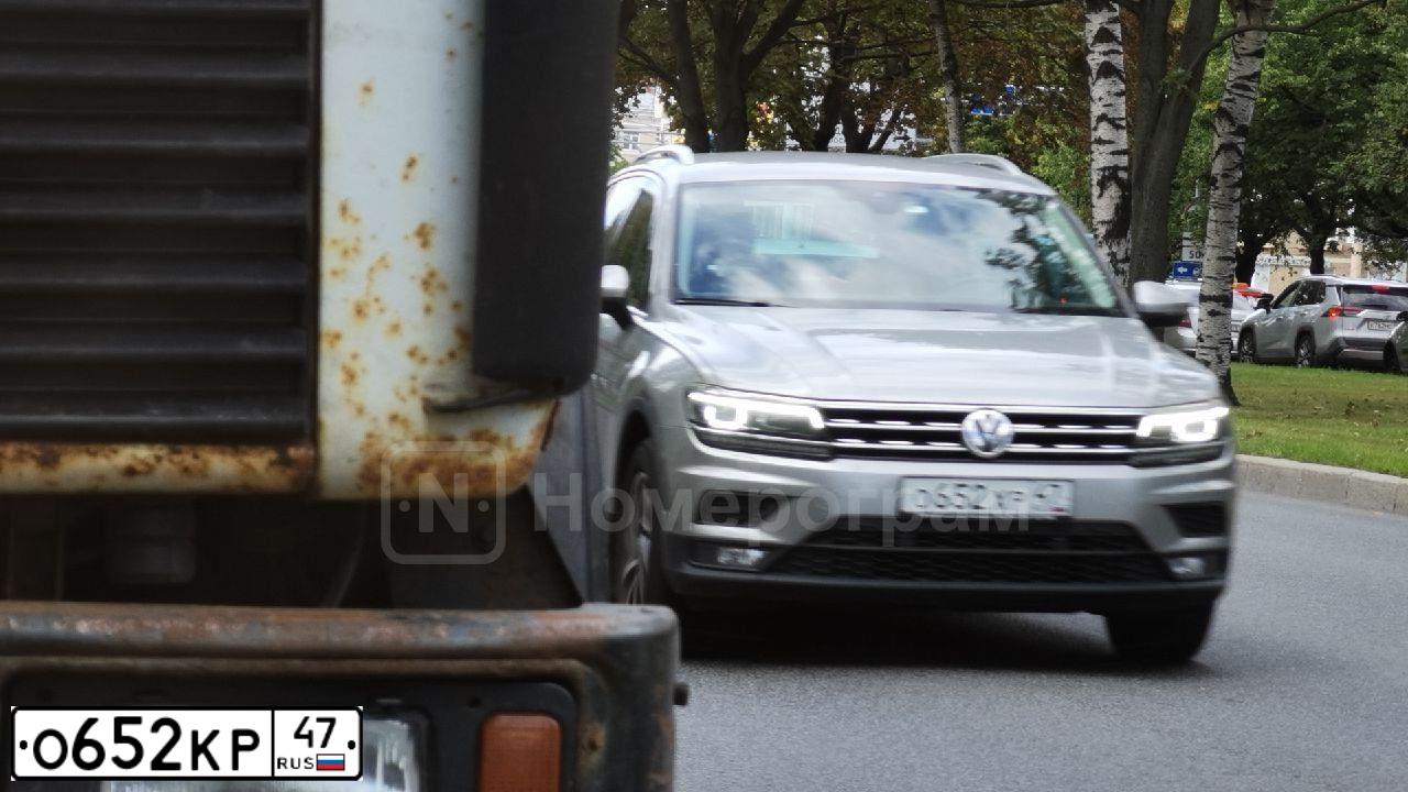 Фото автомобиля NISSAN ALMERA /AVTOVAZ/, 2015 — госномер О495ТК47. Цвет: ЧЕРНЫЙ