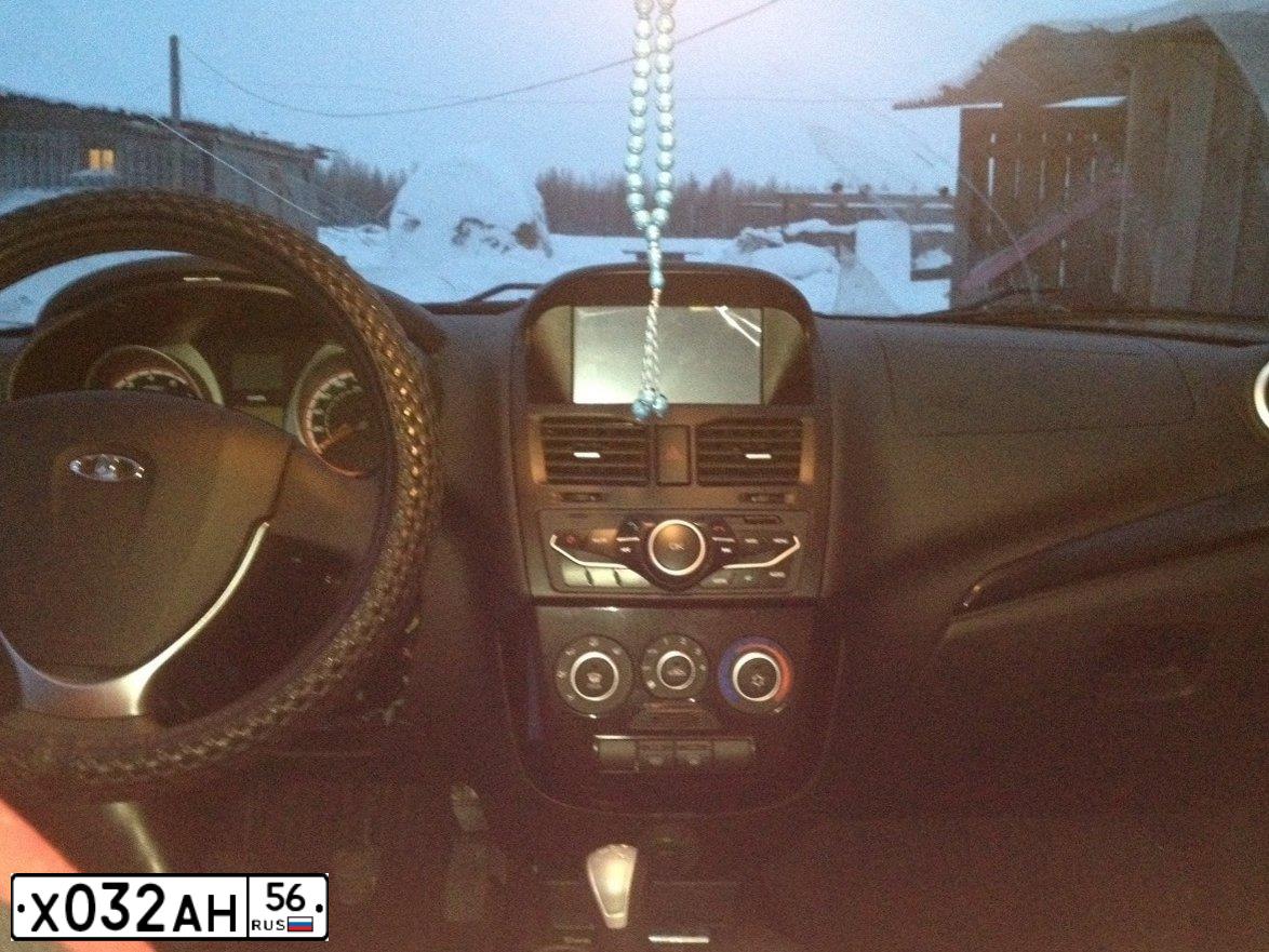 Фото автомобиля LADA 2192 KALINA, 2015 — госномер Х032АН56. Цвет: Серо-Синий