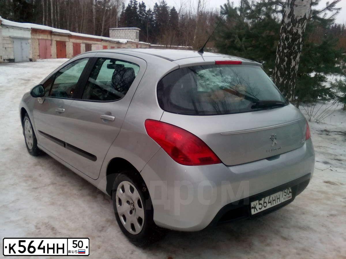 Фото автомобиля VOLKSWAGEN GOLF, 1992 — госномер К155МК190. Цвет: ЧЕРНЫЙ
