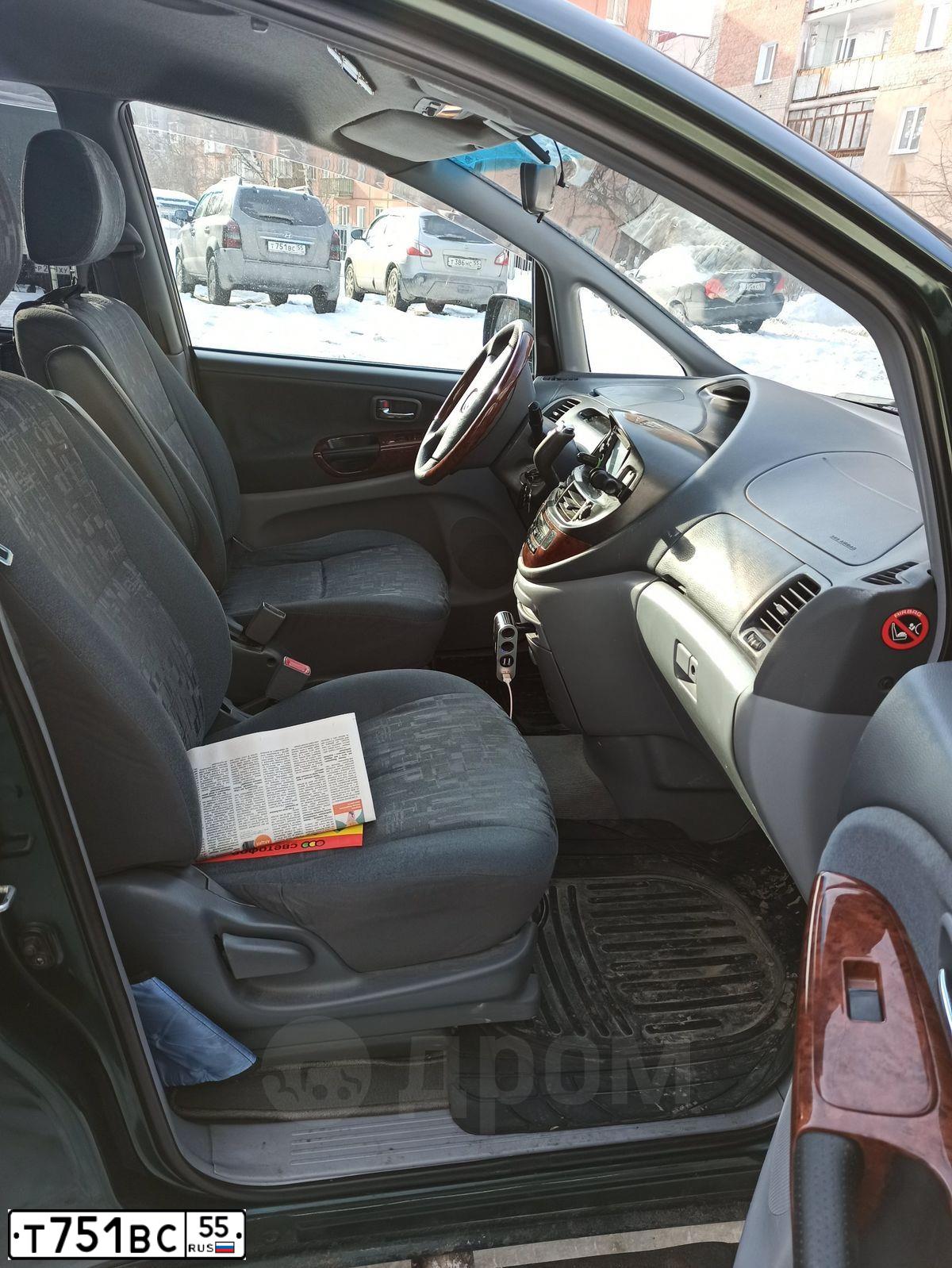 Фото автомобиля HYUNDAI TUCSON, 2008 — госномер Т751ВС55. Цвет: ТЕМНО-СЕРЫЙ