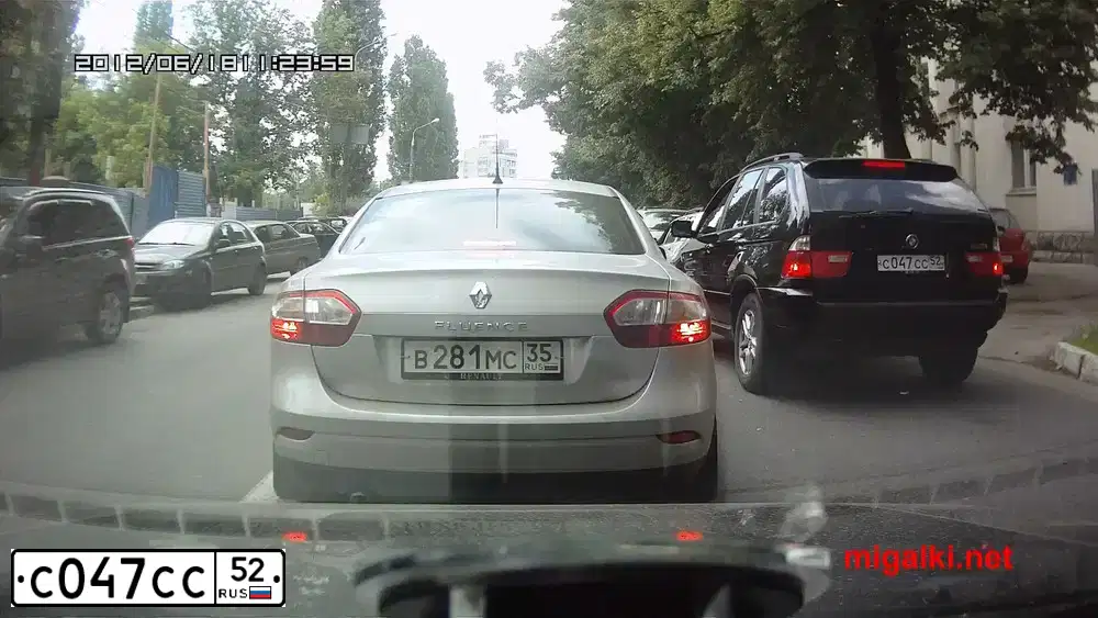 Фото автомобиля BMW X5, 2004 — госномер А001СА52. Цвет: ЧЕРНЫЙ