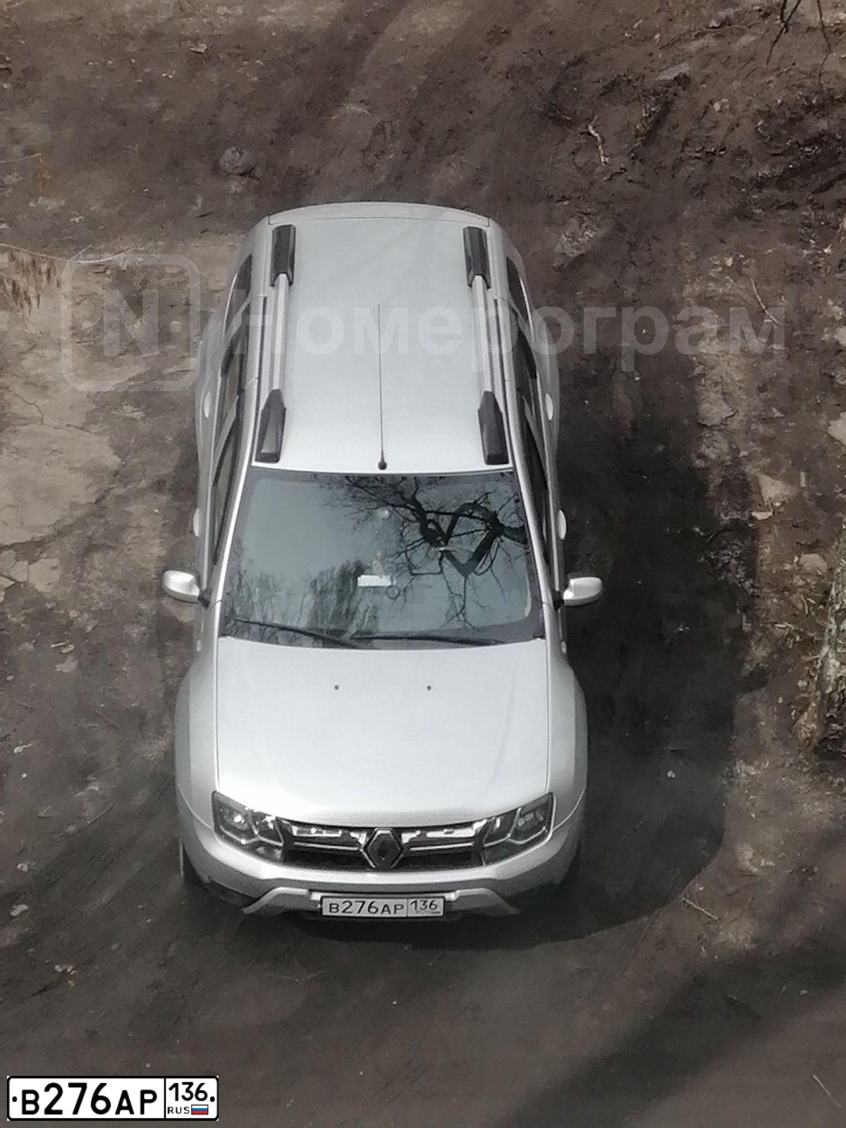 Фото автомобиля RENAULT DUSTER, 2016 — госномер В276АР136. Цвет: СВЕТЛО-СЕРЫЙ