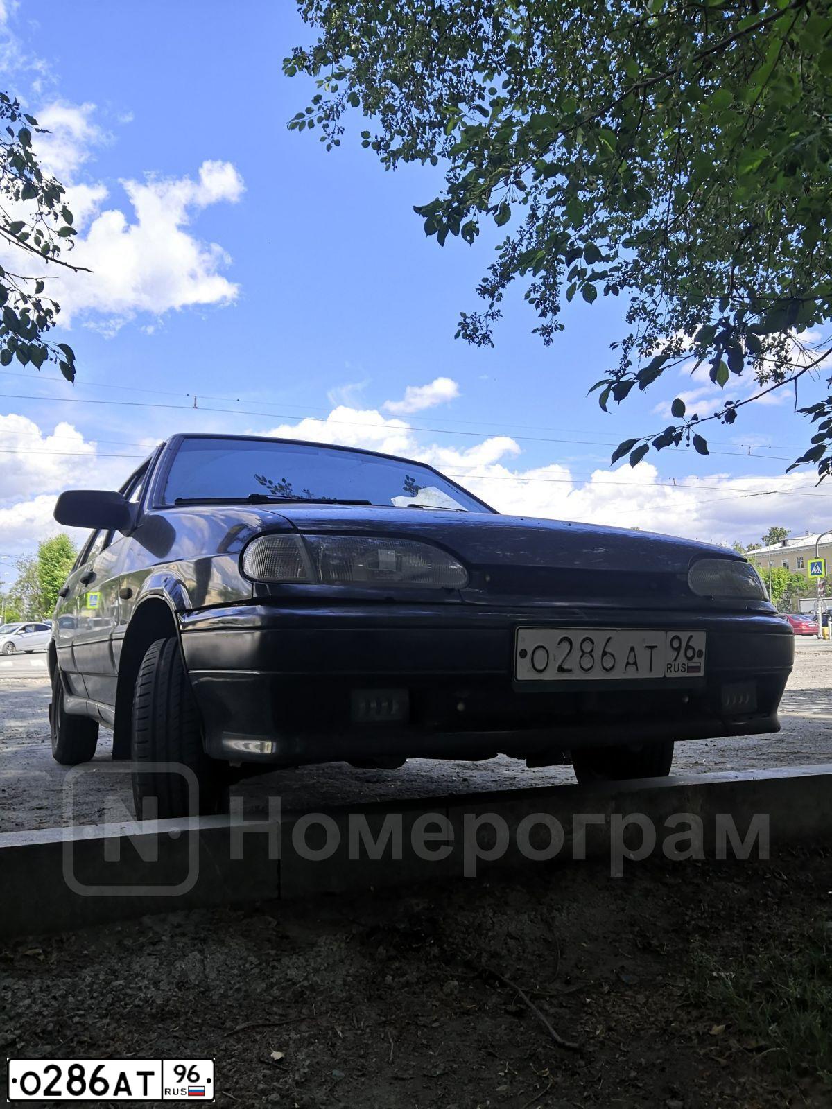 Фото автомобиля LADA 2115 SAMARA, 2007 — госномер О286АТ96. Цвет: ЧЕРНЫЙ