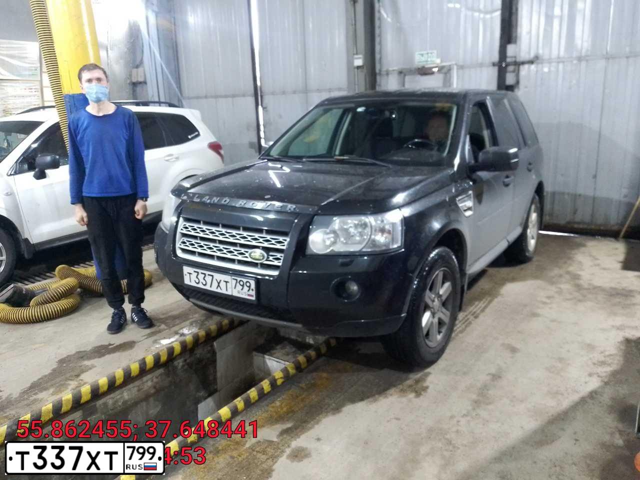 Фото автомобиля LANDROVER FREELANDER, 2010 — госномер Т337ХТ799. Цвет: ЧЕРНЫЙ