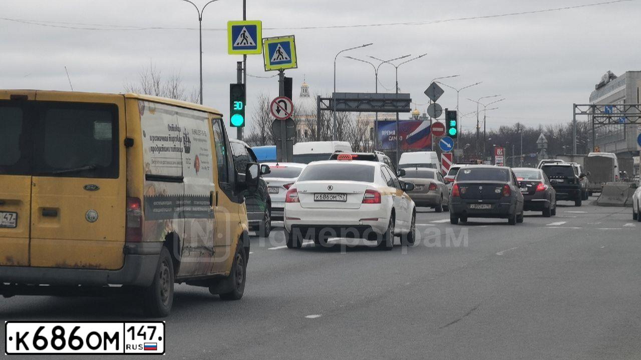 Фото автомобиля SKODA OCTAVIA, 2015 — госномер С366СР797. Цвет: Белый