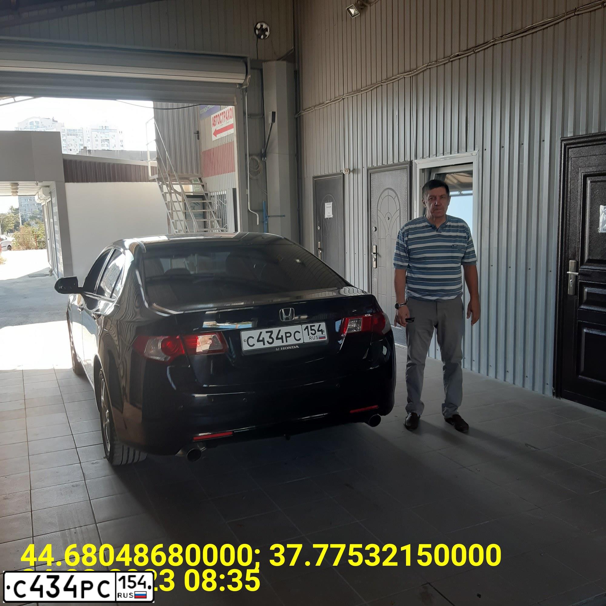Фото автомобиля HONDA ACCORD, 2010 — госномер Р345МВ159. Цвет: ЧЕРНЫЙ