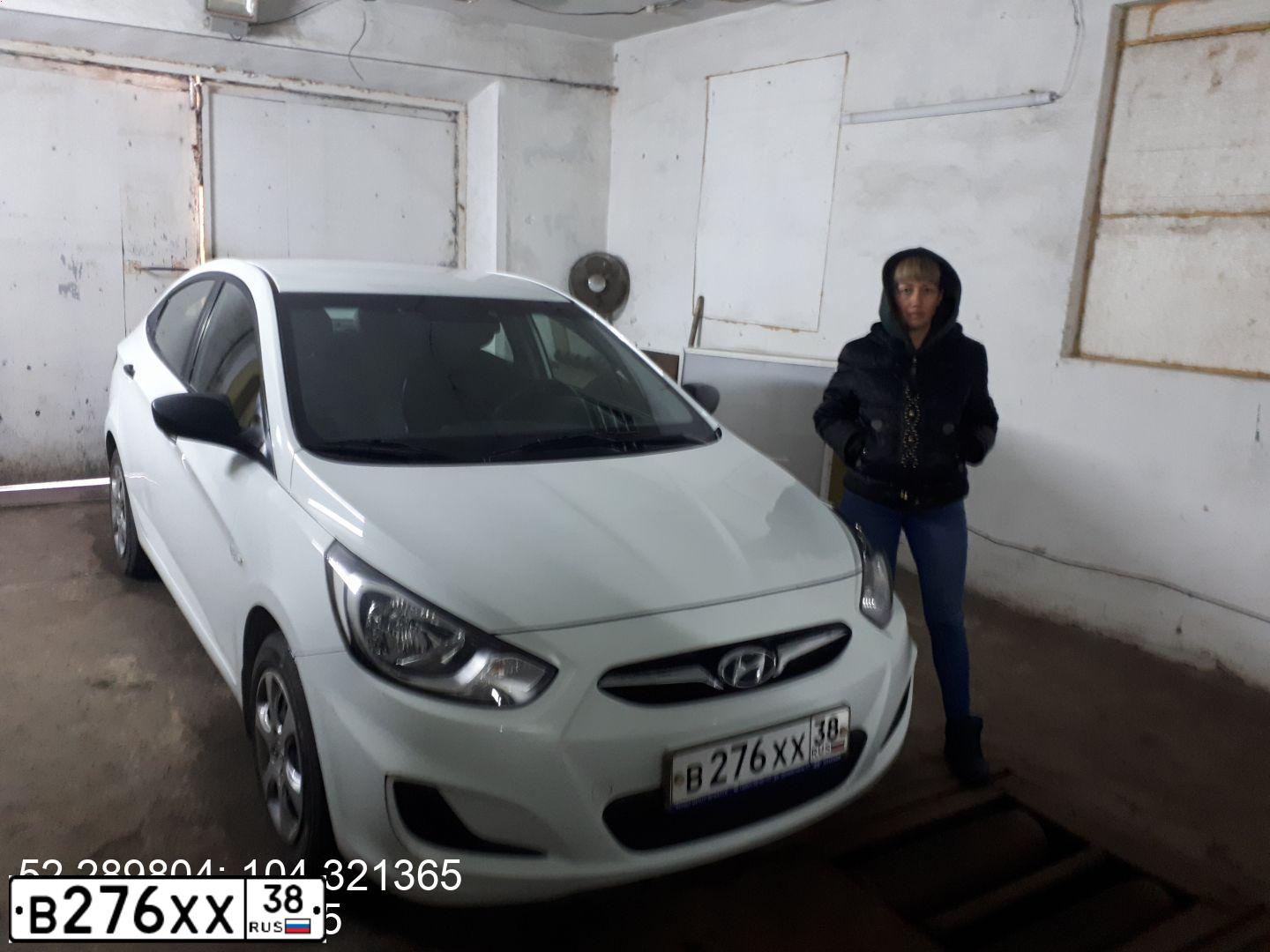 Фото автомобиля HYUNDAI SOLARIS, 2012 — госномер В276ХХ38. Цвет: БЕЛЫЙ