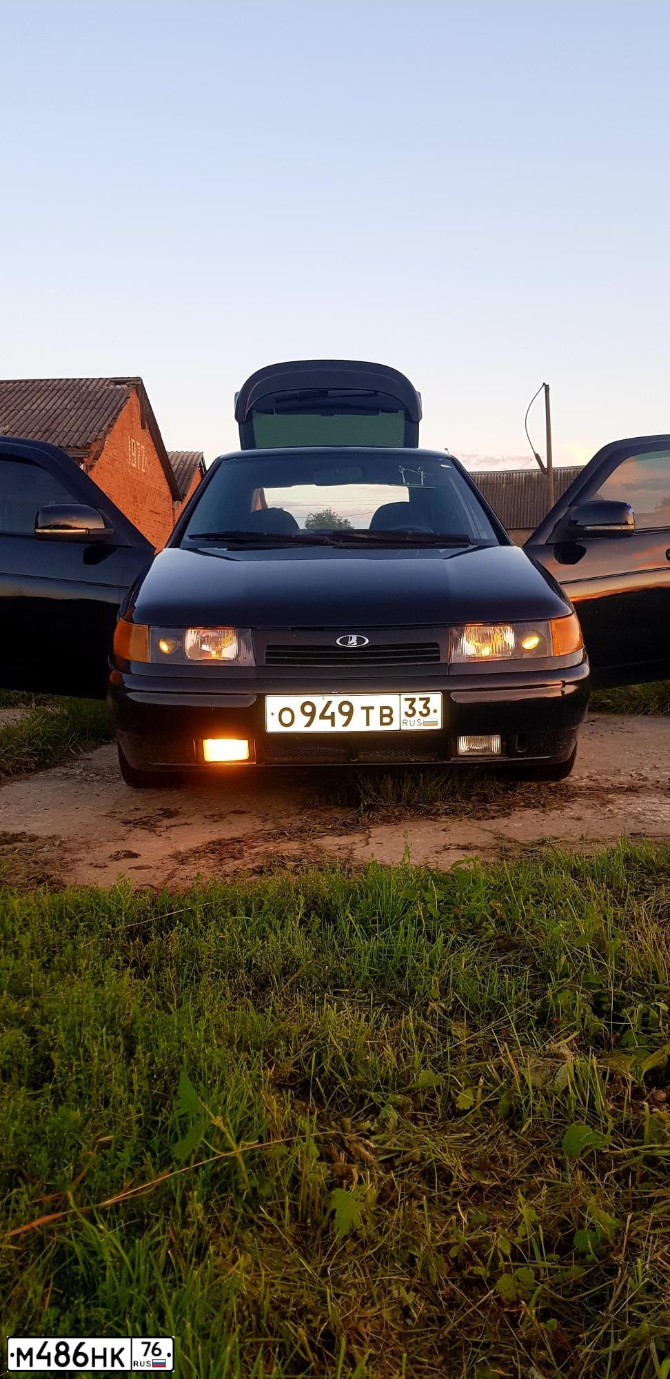 Фото автомобиля LADA 2112, 2008 — госномер У161МВ05. Цвет: ЧЕРНЫЙ