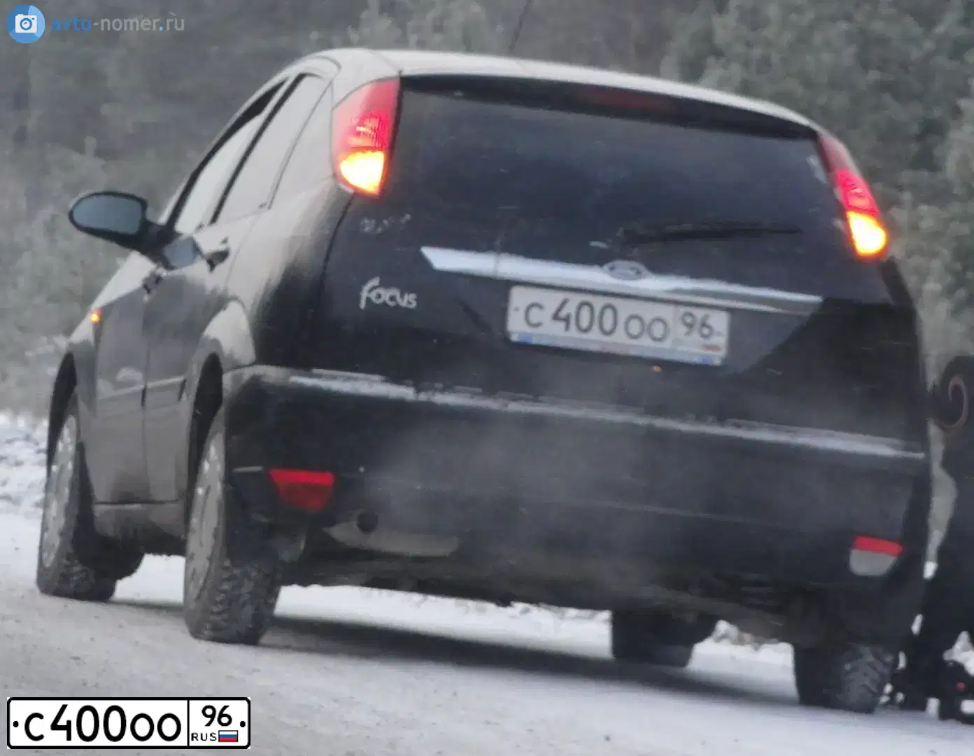 Фото автомобиля FORD FOCUS, 2004 — госномер С400ОО96. Цвет: ЧЕРНЫЙ