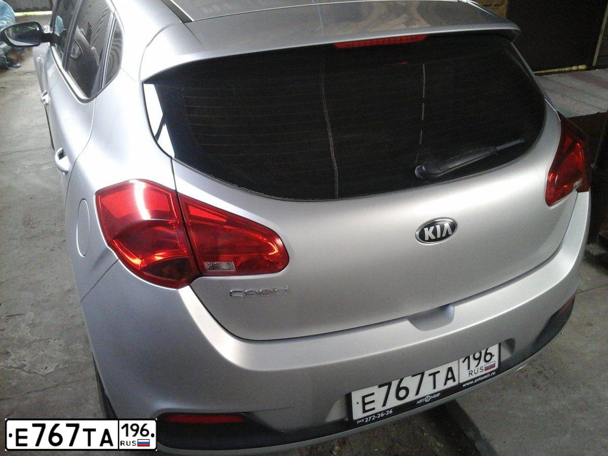 Фото автомобиля KIA CEE'D, 2013 — госномер М060ММ45. Цвет: ПЕРЛАМ-СЕРЕБРИСТ.