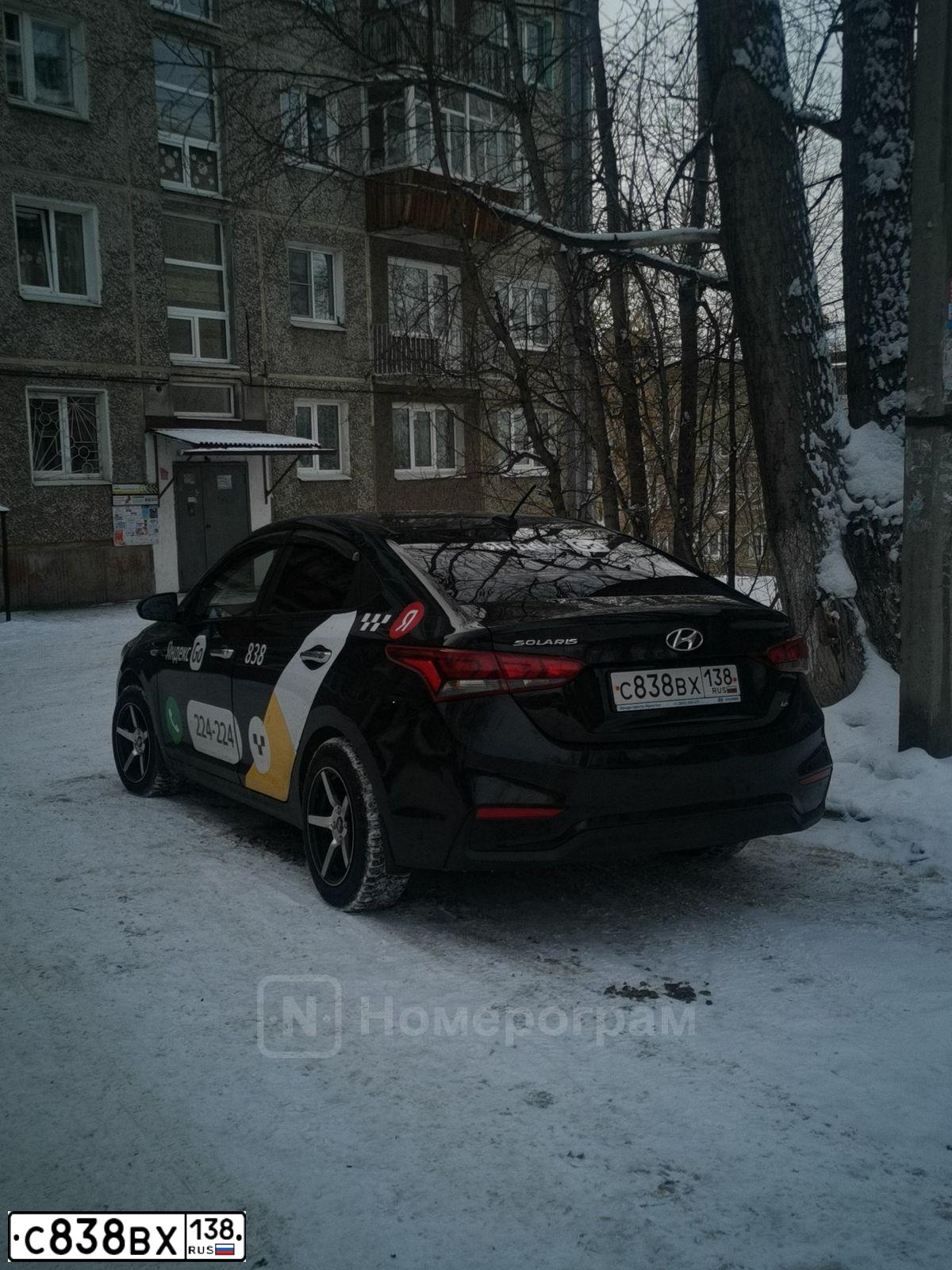 Фото автомобиля HYUNDAI SOLARIS, 2018 — госномер С838ВХ138. Цвет: ЧЕРНЫЙ