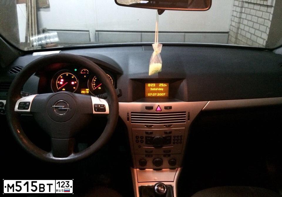 Фото автомобиля CHEVROLET LACETTI, 2007 — госномер М515ВТ123. Цвет: ЧЕРНЫЙ