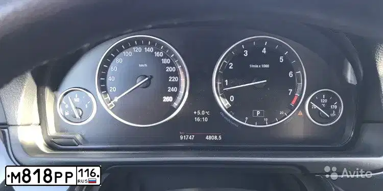 Фото автомобиля BMW 520I, 2013 — госномер М300ЕК763. Цвет: СИНИЙ