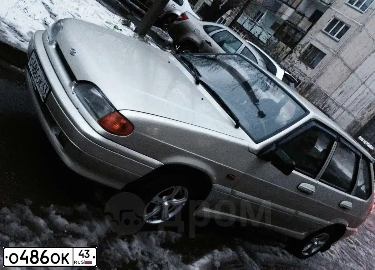 Фото автомобиля LADA 2114 SAMARA, 2006 — госномер С553РА43. Цвет: СЕРЕБРИСТО-БЕЖЕВЫЙ