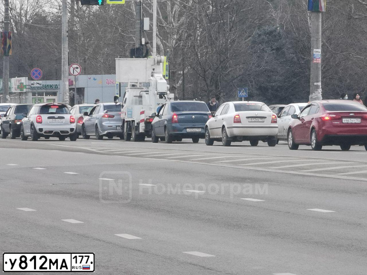 Фото автомобиля PEUGEOT 407, 2006 — госномер М416КА977