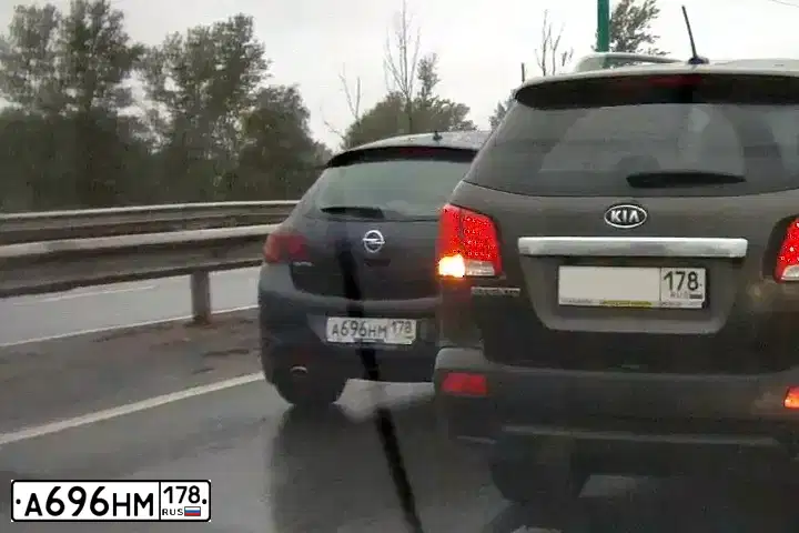 Фото автомобиля OPEL ASTRA, 2010 — госномер Е324ВС147. Цвет: СИНИЙ МЕТАЛЛИК