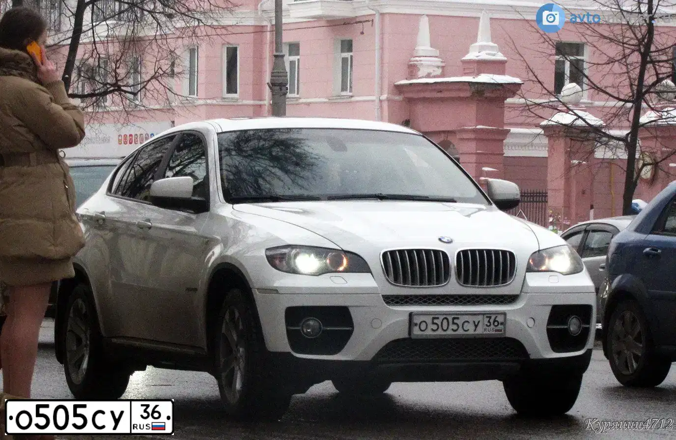 Фото автомобиля SUZUKI SX 4, 2010 — госномер О505СХ36. Цвет: ЧЕРНЫЙ