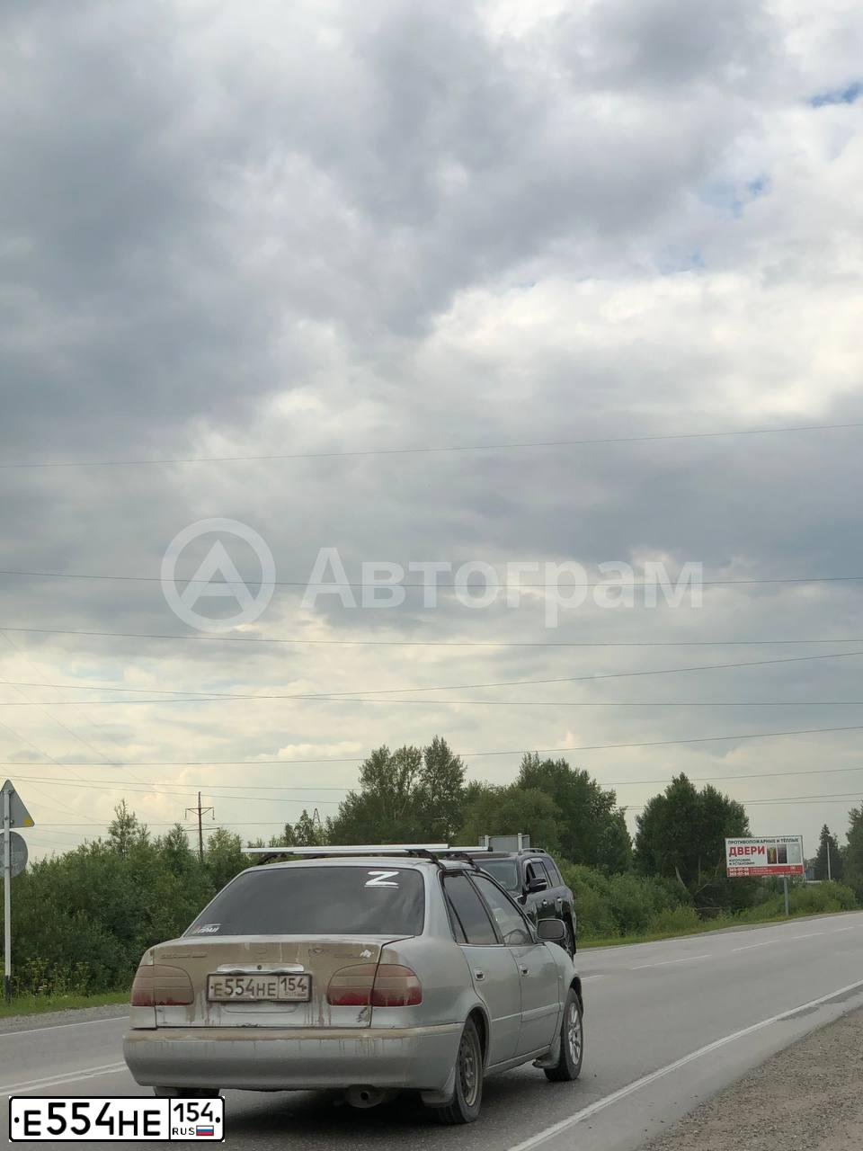 Фото автомобиля TOYOTA COROLLA, 1999 — госномер Н873РВ142
