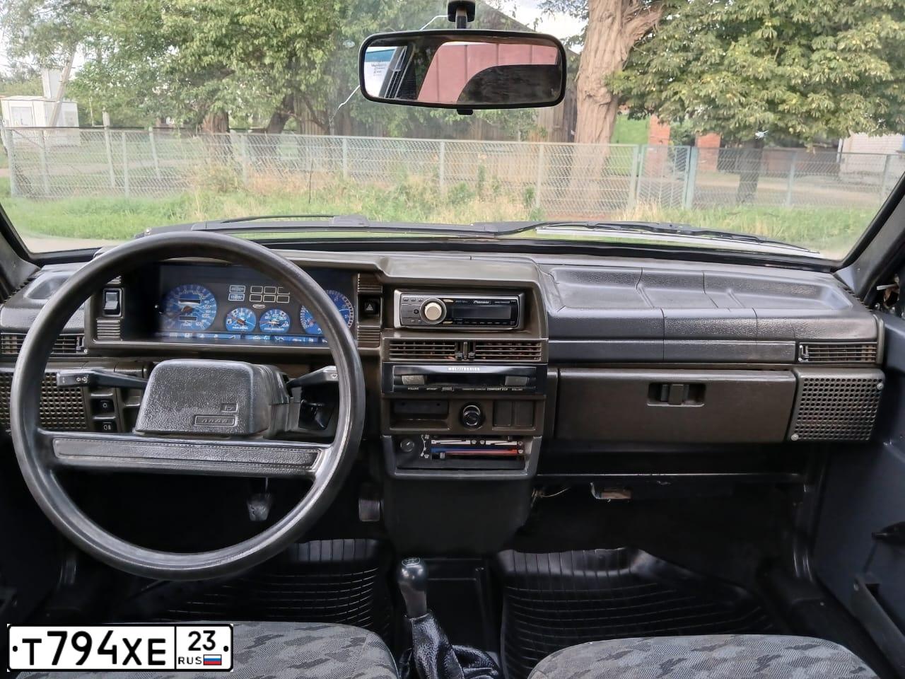 Фото автомобиля LADA 2109 SAMARA, 1999 — госномер Т794ХЕ23. Цвет: ЯРКО-ЗЕЛЕНЫЙ