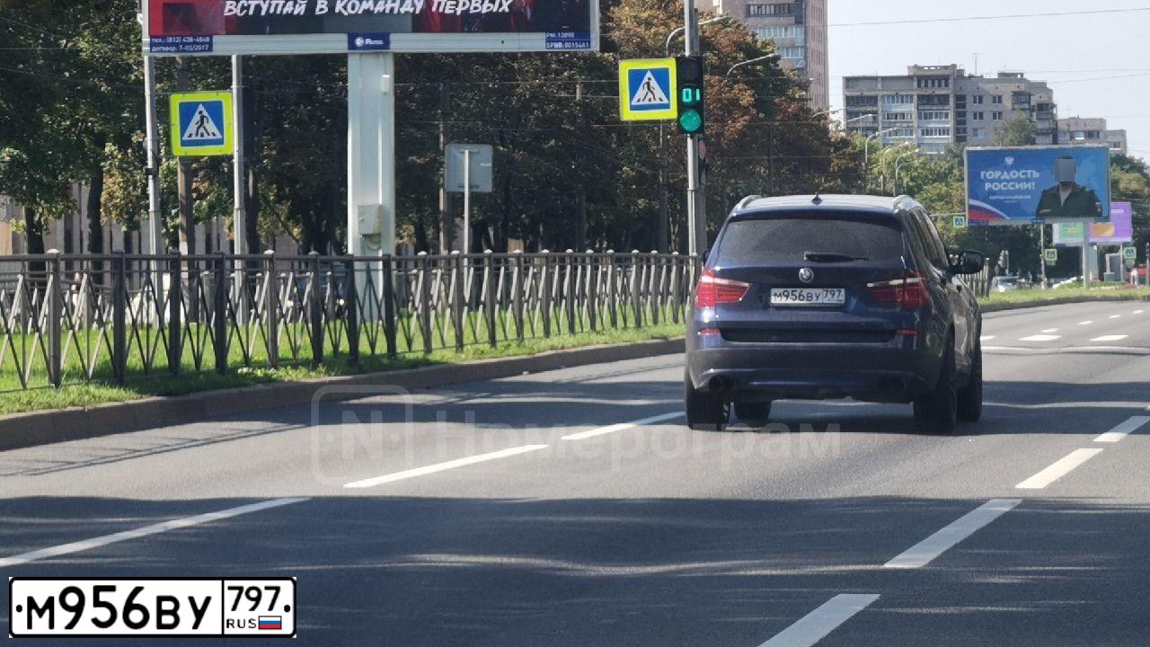Фото автомобиля BMW X3, 2012 — госномер К076СН147