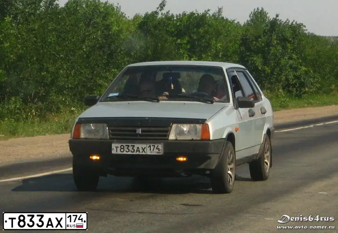 Фото автомобиля LADA 2109 SAMARA, 1999 — госномер Т833АХ174. Цвет: ЖЕЛТО-ЗЕЛЕНЫЙ