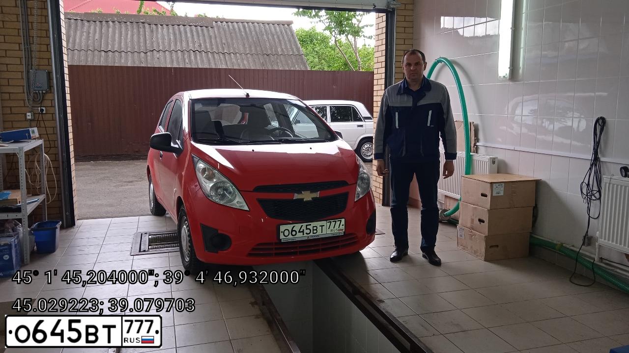 Фото автомобиля CHEVROLET SPARK, 2013 — госномер Т849ЕВ193. Цвет: КРАСНЫЙ