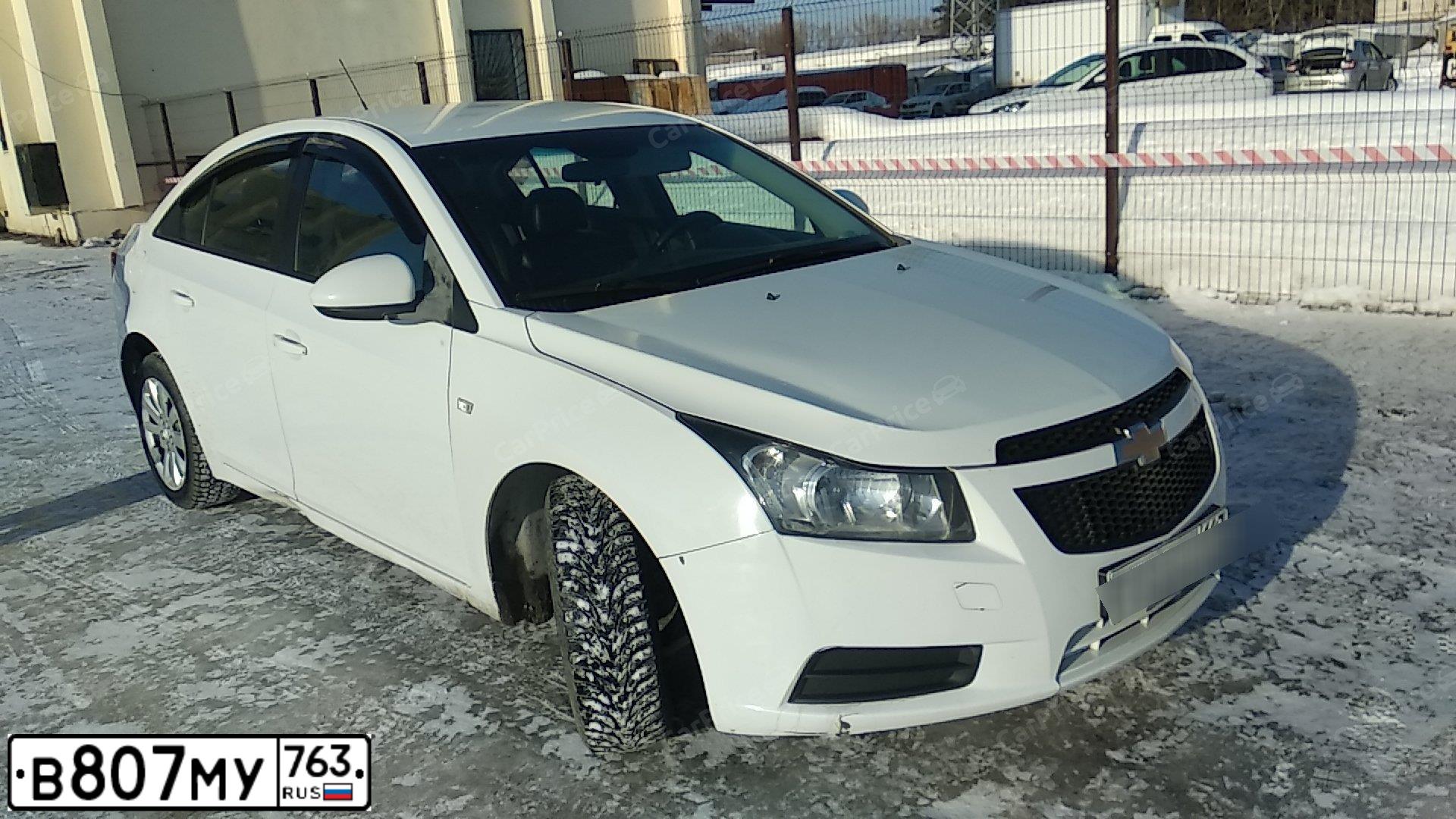 Фото автомобиля CHEVROLET CRUZE, 2012 — госномер Р625АМ46. Цвет: Белый