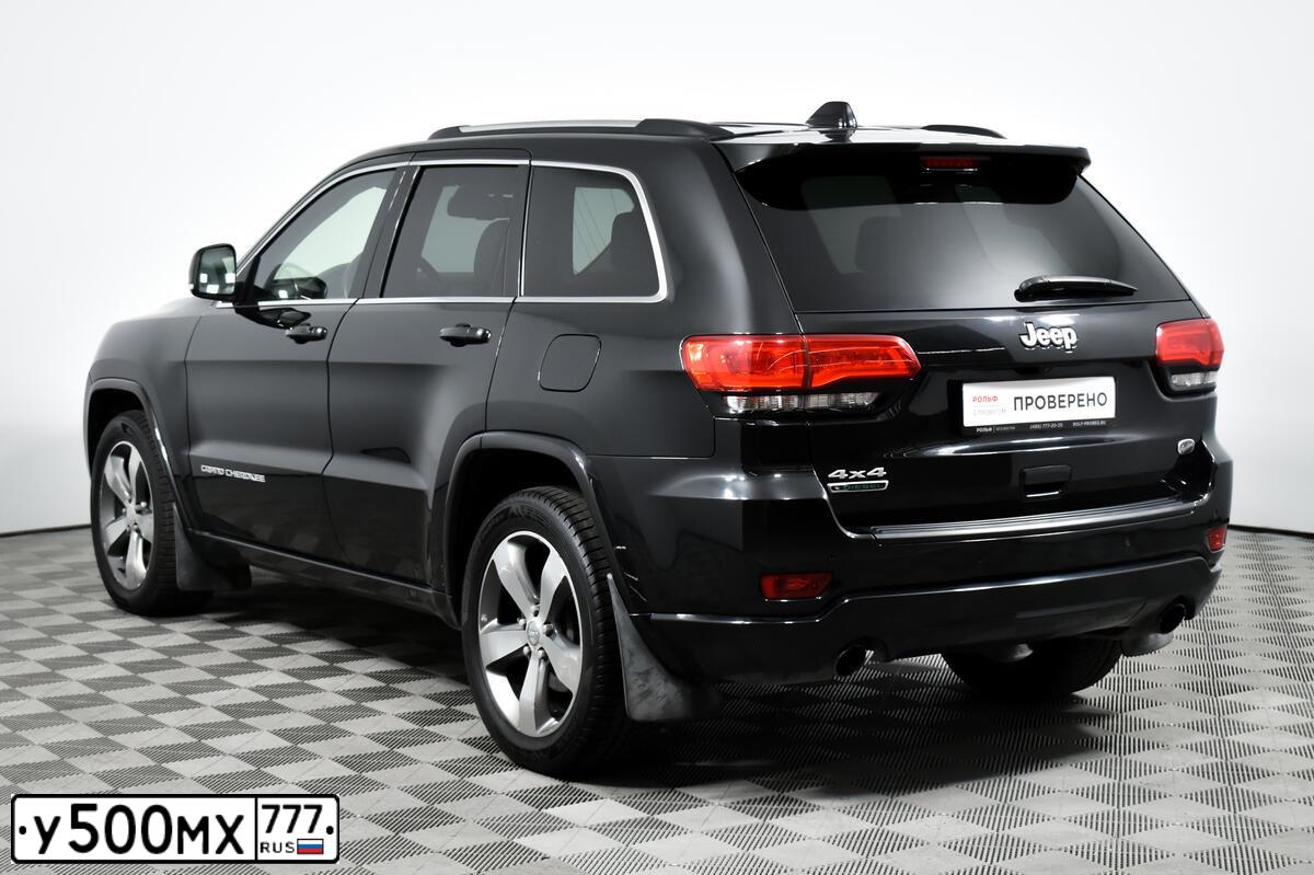 Фото автомобиля JEEP GRAND CHEROKEE, 2014 — госномер А424ХН790. Цвет: ЧЕРНЫЙ