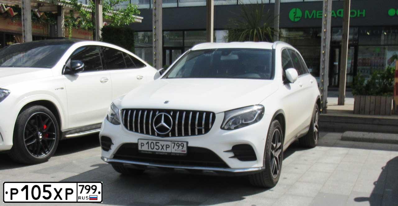 Фото автомобиля MERCEDES GLC-KLASSE, 2019 — госномер Р105ХР799. Цвет: Белый