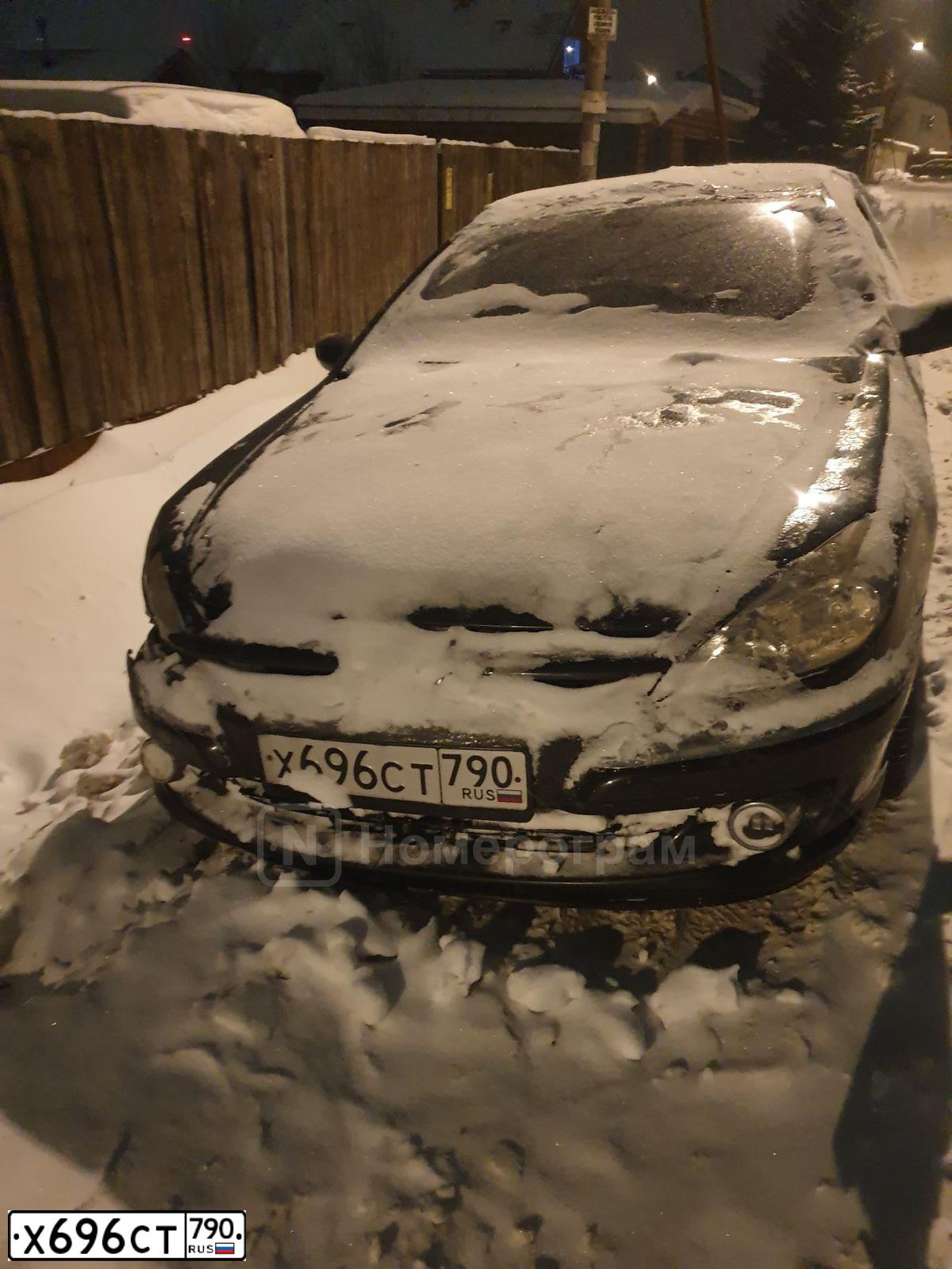 Фото автомобиля PEUGEOT 607, 2007 — госномер Х696СТ790. Цвет: ЧЕРНЫЙ