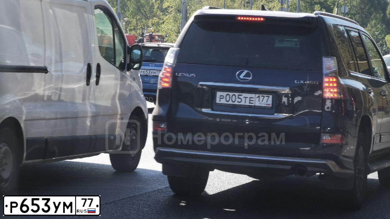 Фото автомобиля SKODA OCTAVIA, 2010 — госномер С865СН797. Цвет: ЧЕРНЫЙ