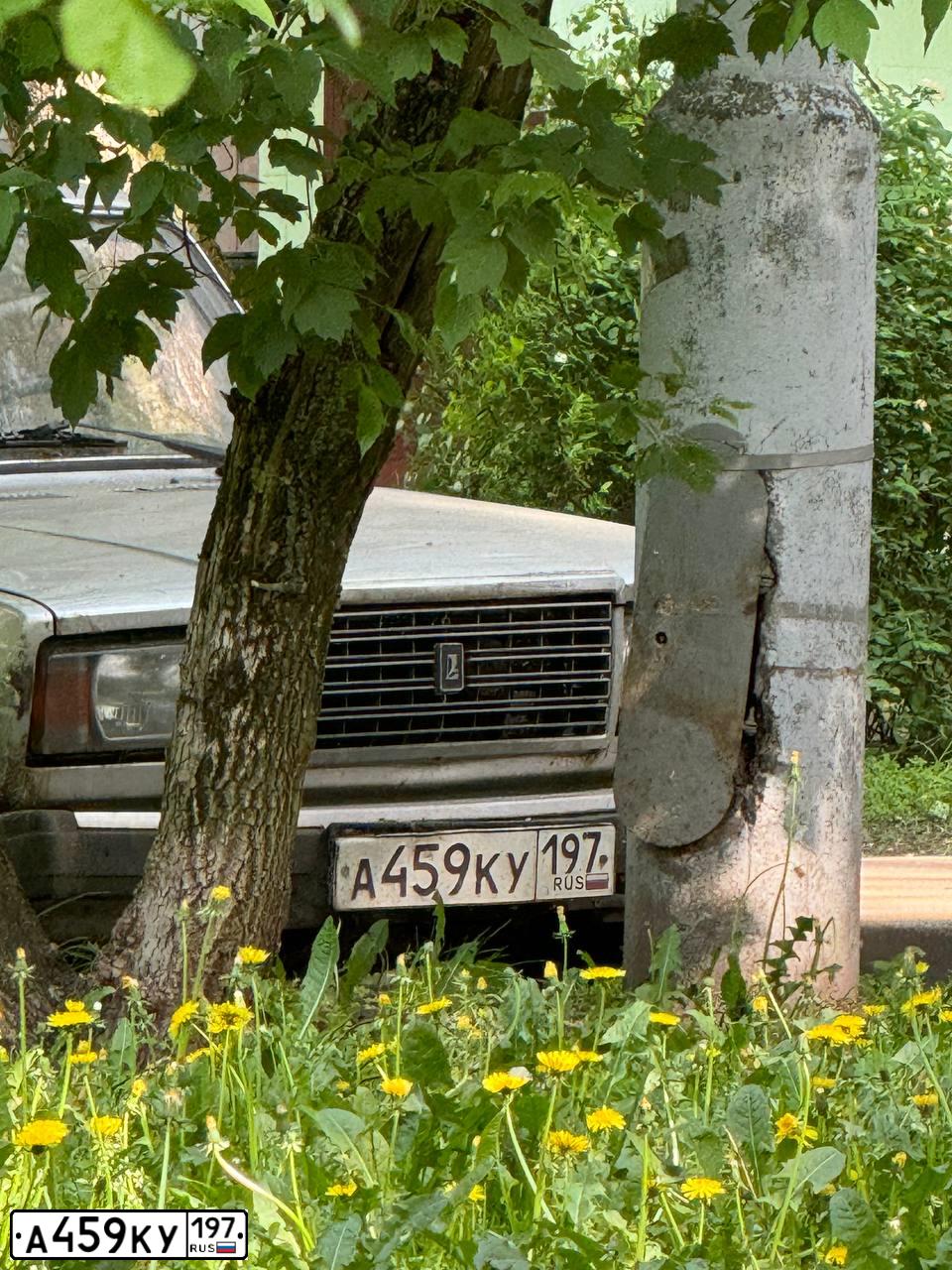 Фото автомобиля LADA 2107, 2011 — госномер А459КУ197. Цвет: СЕРЫЙ СВЕТЛЫЙ